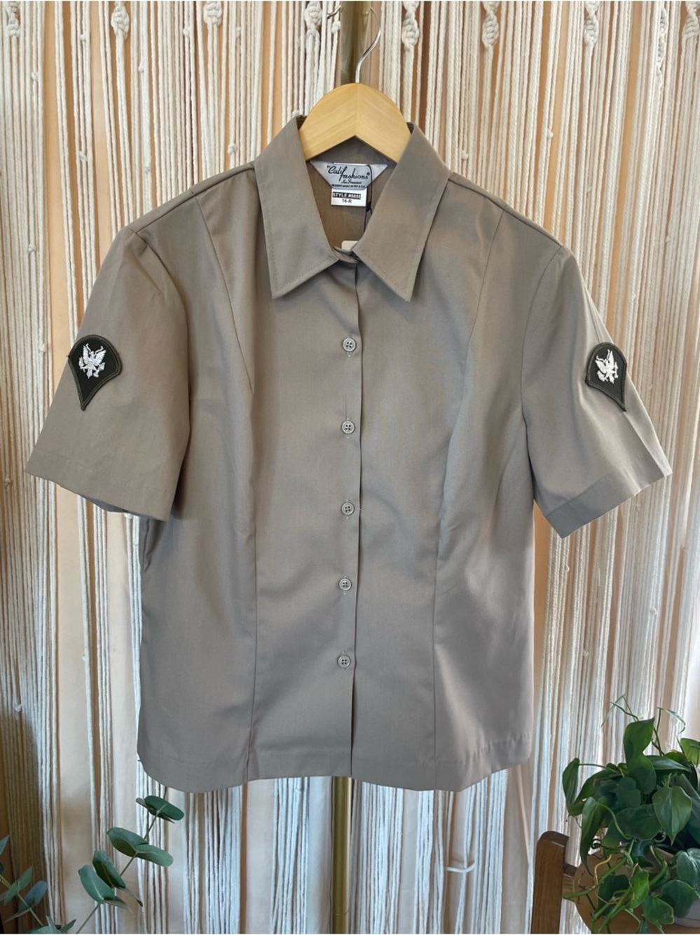 AGSU Women's Uniform top Specialist (E-4) rank Army Green Service Uniform
